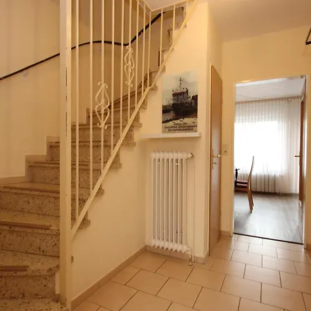 Holiday home Cozy Terraced House Near The