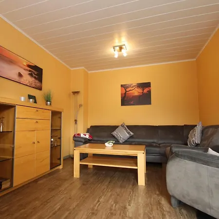 Holiday home Cozy Terraced House Near The Dornumersiel